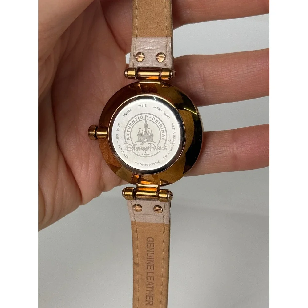 Disney Parks Minnie Mouse Rose Gold Tone Leather Watch Mother of Pearl Dial